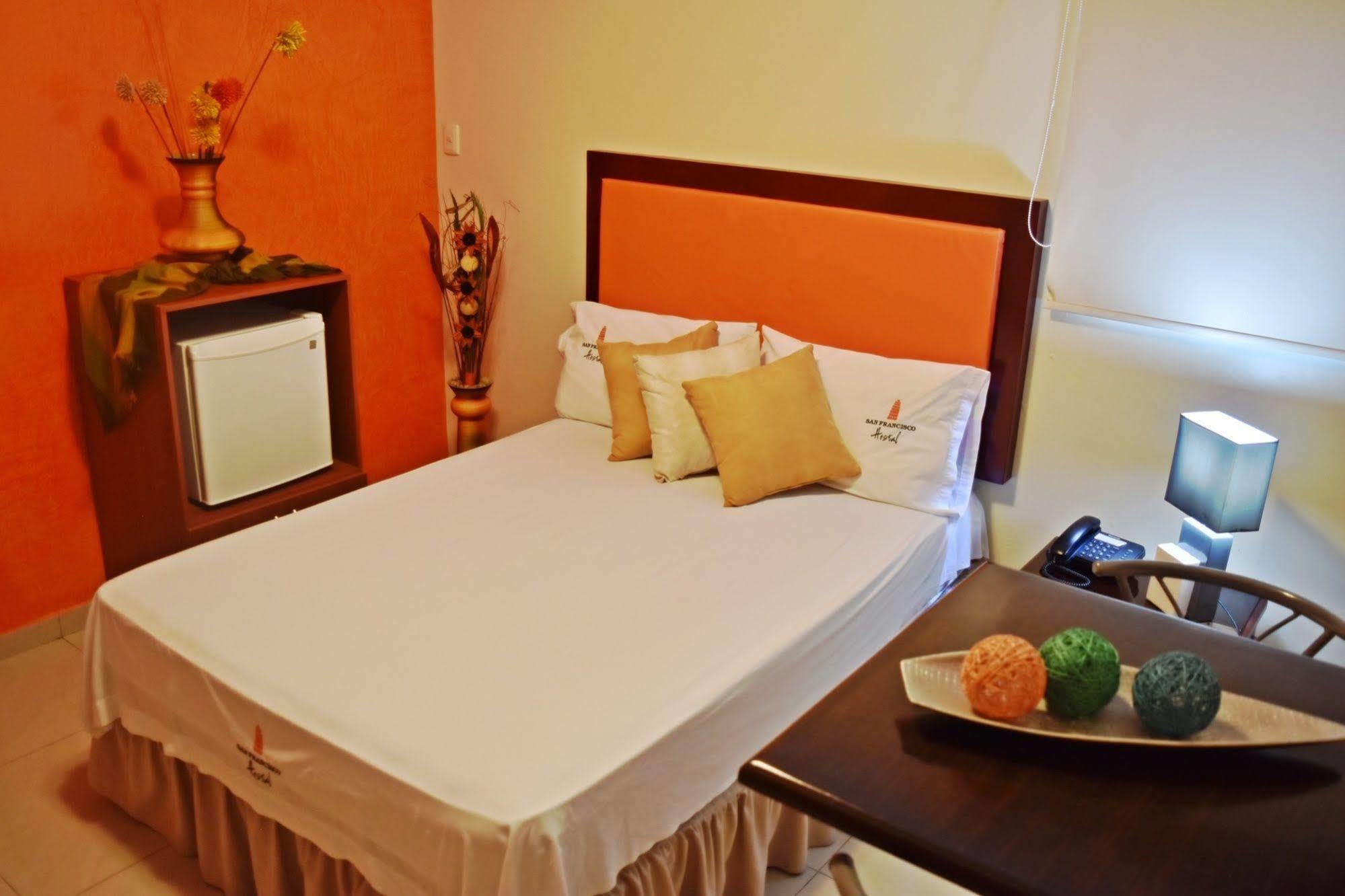 San Francisco Apart Hotel 과야킬 외부 사진